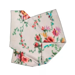 Tørklæde – Classical White Flower Scarf